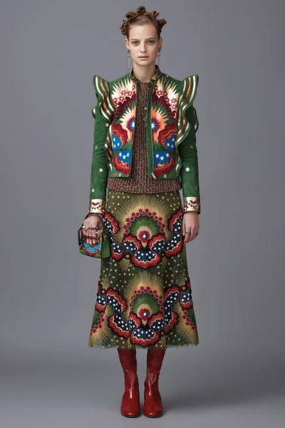Look 17